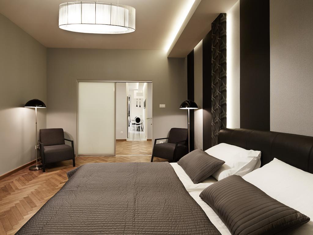 Apartament King Size Daire Krasków Oda fotoğraf