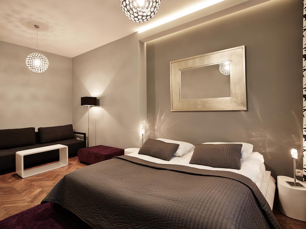 Apartament King Size Daire Krasków Oda fotoğraf